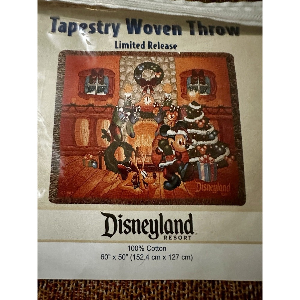 NEW Old Disneyland Resort Christmas Tapestry Woven Throw Blanket Limited Release